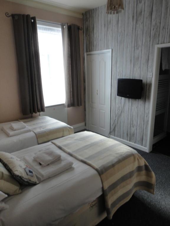 Bed and Breakfast Waves In Bournemouth Exteriér fotografie