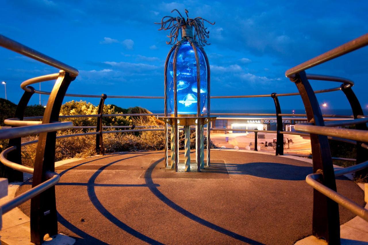 Bed and Breakfast Waves In Bournemouth Exteriér fotografie